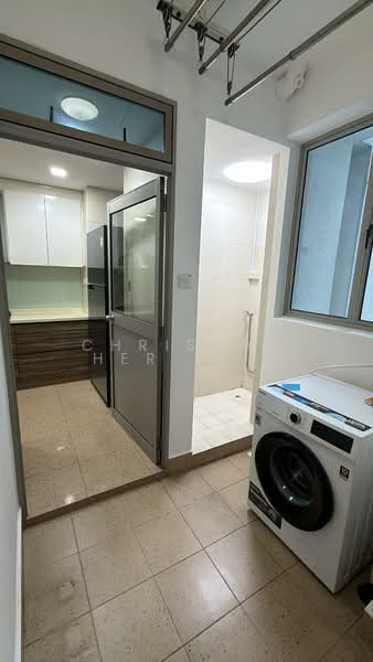 Blue Horizon, 29 West Coast Crescent, 3 Bedrooms, 1,152 sqft, Condominium For Rent, by Christopher Lee BH, 500154047 - Kitchen - PropertyGuru.com.sg