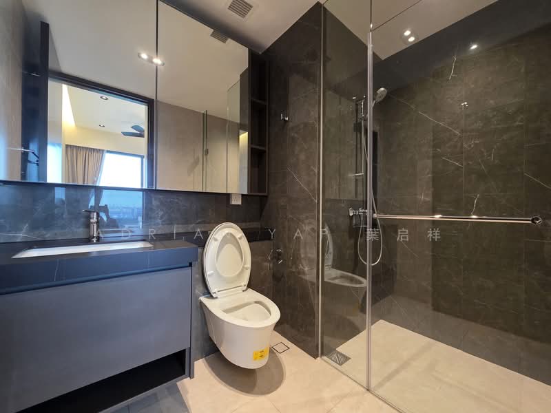 Parc Clematis, 8F Jalan Lempeng, 2 Bedrooms, 721 sqft, Condominium For Sale, by Adrian Yap 葉启祥, 500154053 - Bathroom - PropertyGuru.com.sg