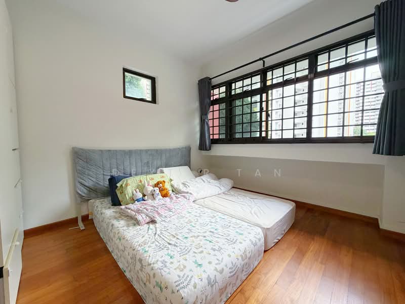 265 Toh Guan Road, 265 Toh Guan Road, 3 Bedrooms, 1,302 sqft, HDB Flat For Sale, by Dexter Tan, 500154060 - Bedroom - PropertyGuru.com.sg