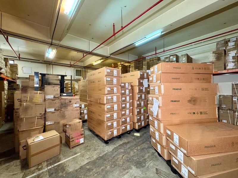 Golden Wheel Building, 41 Kallang Pudding Road, 1,141 sqft, Light Industrial (B1) For Rent, by Esther Tay, 500154062 - Interior - CommercialGuru.com.sg