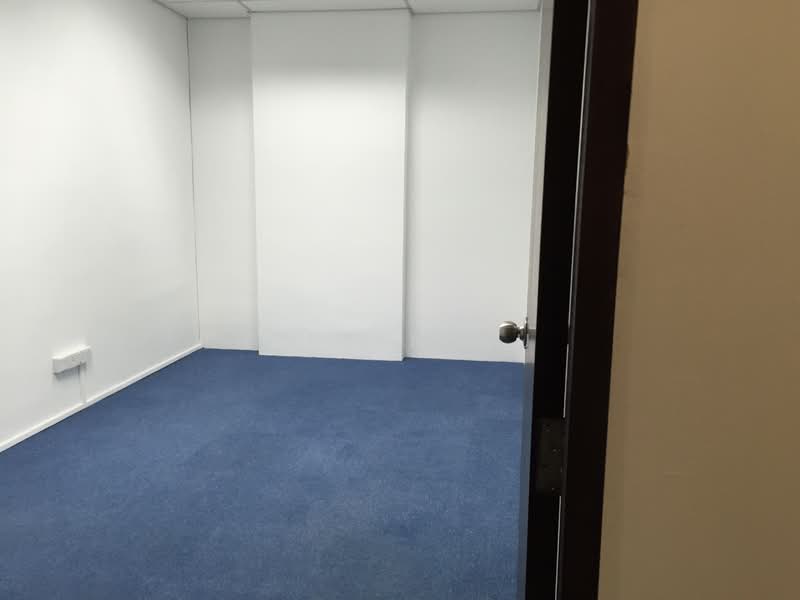 UB. One, 81 Ubi Avenue 4, 130 sqft, Light Industrial (B1) For Rent, by Eileen Au, 500154064 - Interior - CommercialGuru.com.sg