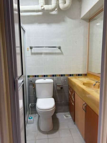 183C Rivervale Crescent, 183C Rivervale Crescent, 3 Bedrooms, 980 sqft, HDB Flat For Rent, by Angeline Koh, 500154069 - Bathroom - PropertyGuru.com.sg
