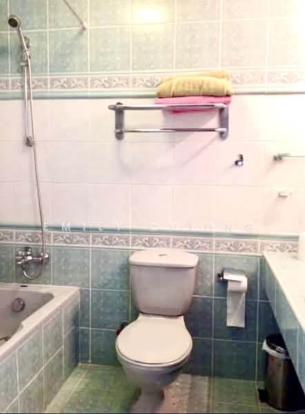 Horizon Towers, 29 Leonie Hill, 4 Bedrooms, 2,379 sqft, Condominium For Sale, by Emily Chiong, 500154083 - Bathroom - PropertyGuru.com.sg