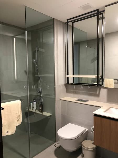 JadeScape, 8 Shunfu Road, 2 Bedrooms, 764 sqft, Condominium For Rent, by Cheryl Tan, 500154092 - Bathroom - PropertyGuru.com.sg