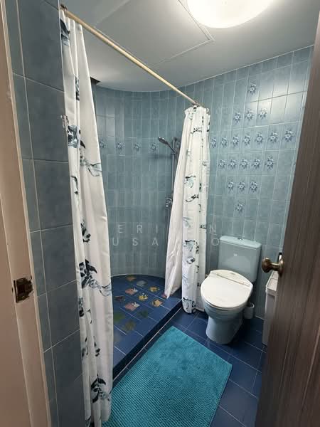 Horizon Towers, 15 Leonie Hill Road, 4 Bedrooms, 2,314 sqft, Condominium For Rent, by Merilyn Susanto, 500154106 - Bathroom - PropertyGuru.com.sg
