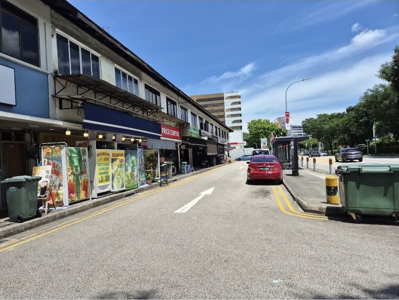 Upper Aljunied, 381 upper Aljunied Road, 3 Bedrooms, 968 sqft, Shophouse For Rent, by Joshua Wong, 500154110 - Exterior - PropertyGuru.com.sg