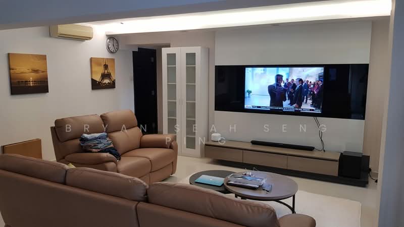 332 Sembawang Close, 332 Sembawang Close, 3 Bedrooms, 1,237 sqft, HDB Flat For Sale, by Bryan Seah Seng Ping, 500154111 - Living Room - PropertyGuru.com.sg