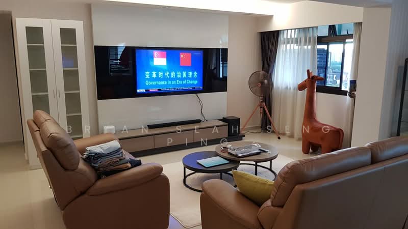 332 Sembawang Close, 332 Sembawang Close, 3 Bedrooms, 1,237 sqft, HDB Flat For Sale, by Bryan Seah Seng Ping, 500154111 - Living Room - PropertyGuru.com.sg