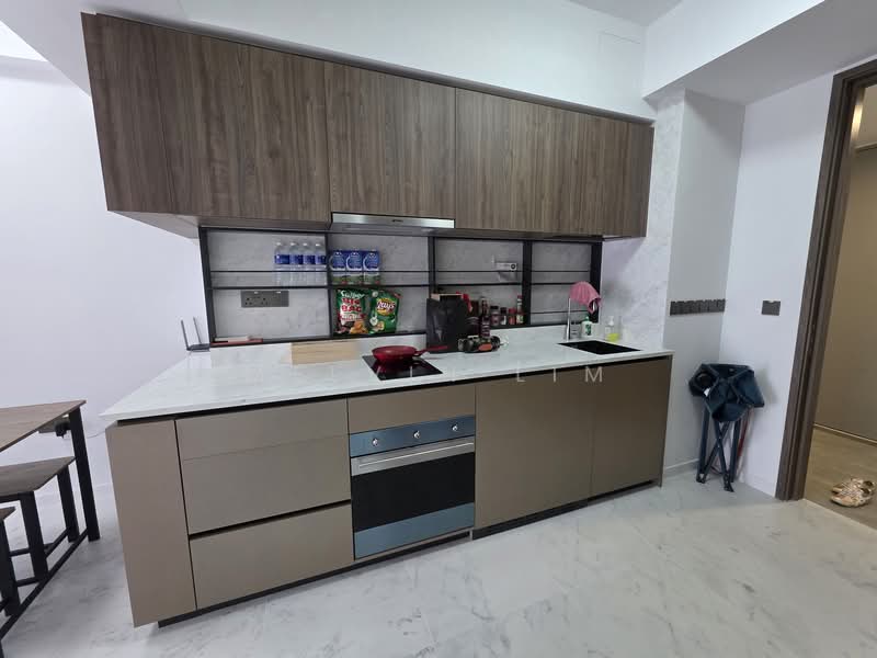 Sceneca Residence, Tanah Merah Kechil Link, 2 Bedrooms, 753 sqft, Condominium For Rent, by Melvin Lim, 500154120 - Kitchen - PropertyGuru.com.sg