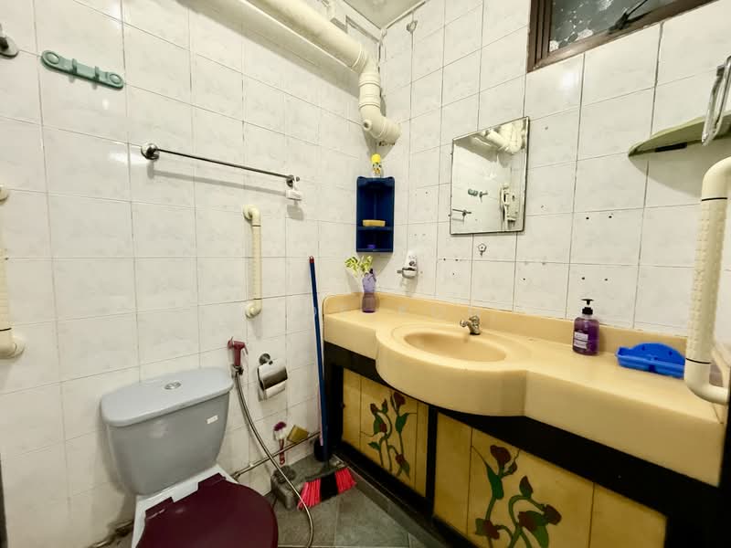 163 Gangsa Road, 163 Gangsa Road, Room Rental, 120 sqft, HDB Flat For Rent, by Wade Koh, 500154122 - Bathroom - PropertyGuru.com.sg