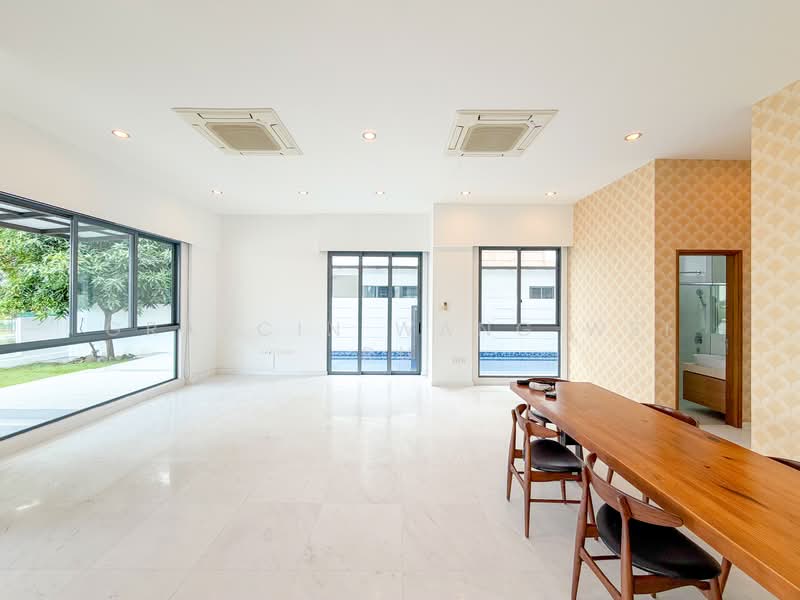 D19 Seaview Landed, Freehold, , 6 Bedrooms, 5,200 sqft, Detached House For Sale, by Graycin Wang Wei Ru, 500154129 - Living Room - PropertyGuru.com.sg