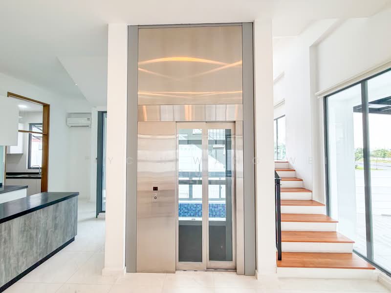 D19 Seaview Landed, Freehold, , 6 Bedrooms, 5,200 sqft, Detached House For Sale, by Graycin Wang Wei Ru, 500154129 - Interior - PropertyGuru.com.sg