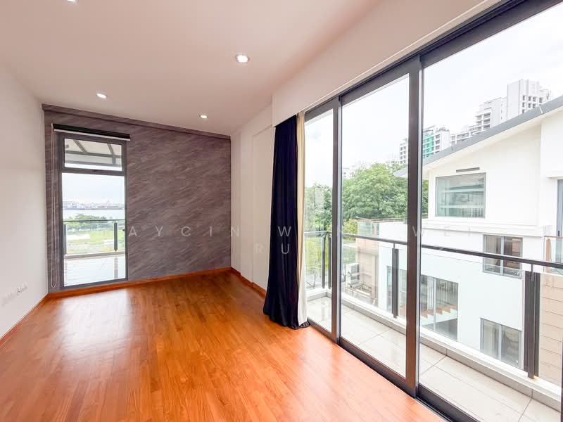 D19 Seaview Landed, Freehold, , 6 Bedrooms, 5,200 sqft, Detached House For Sale, by Graycin Wang Wei Ru, 500154129 - Balcony - PropertyGuru.com.sg