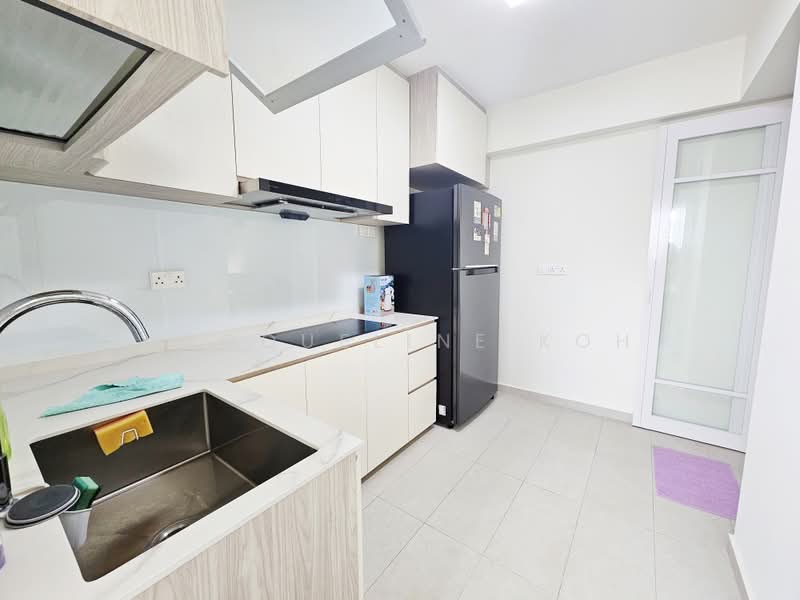 212C Compassvale Drive, 212C Compassvale Drive, Room Rental, 90 sqft, HDB Flat For Rent, by Jacqueline Koh, 500154139 - Kitchen - PropertyGuru.com.sg