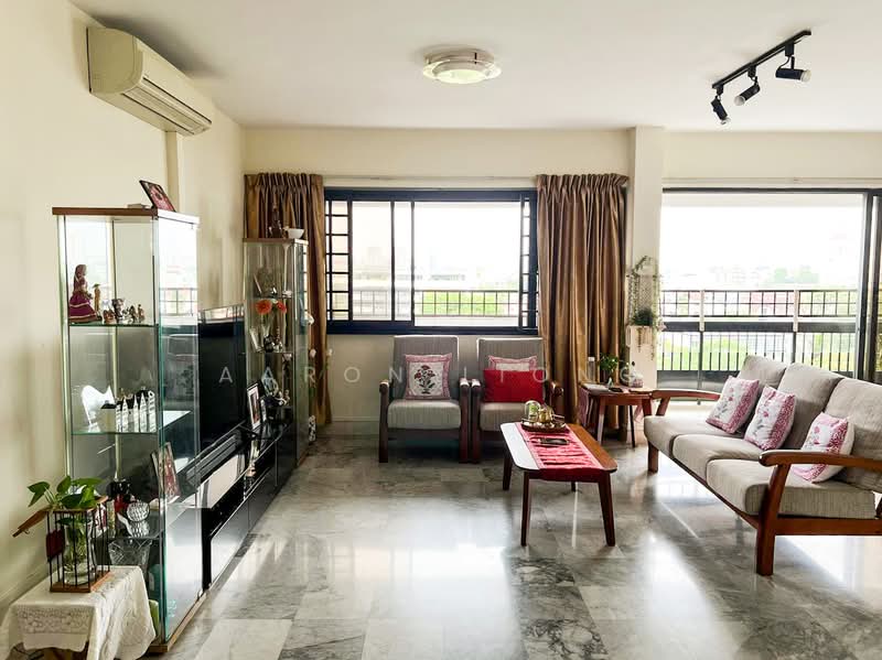 Laguna Park, 5000A Marine Parade Road, 3 Bedrooms, 1,615 sqft, Apartment For Sale, by Aaron Liong, 500154140 - Living Room - PropertyGuru.com.sg