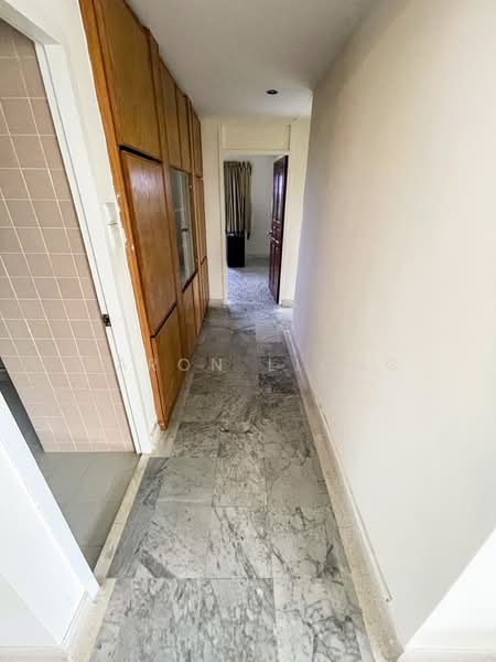 Laguna Park, 5000A Marine Parade Road, 3 Bedrooms, 1,615 sqft, Apartment For Sale, by Aaron Liong, 500154140 - Corridor - PropertyGuru.com.sg