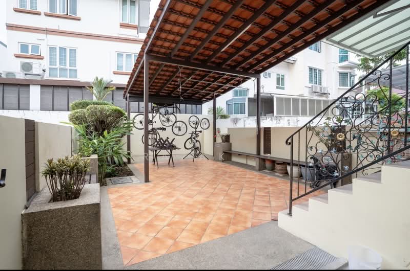 Rare Freehold Terrace Near Eunos MRT, Jalan Ismail, 5 Bedrooms, 4,900 sqft, Terraced House For Sale, by Razak ., 500154150 - Exterior - PropertyGuru.com.sg