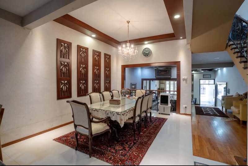 Rare Freehold Terrace Near Eunos MRT, Jalan Ismail, 5 Bedrooms, 4,900 sqft, Terraced House For Sale, by Razak ., 500154150 - Dining Room - PropertyGuru.com.sg