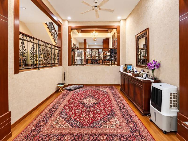 Rare Freehold Terrace Near Eunos MRT, Jalan Ismail, Eunos / Geylang / Paya Lebar, 5 Bedrooms, 4,900 sqft, Terraced House For Sale, by Razak ., 500154150 - Interior - PropertyGuru.com.sg