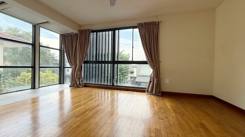 Jalan Ampang, , 6 Bedrooms, 5,100 sqft, Semi-Detached House For Sale, by Joell Kher, 500154152 - Master Bedroom  - PropertyGuru.com.sg