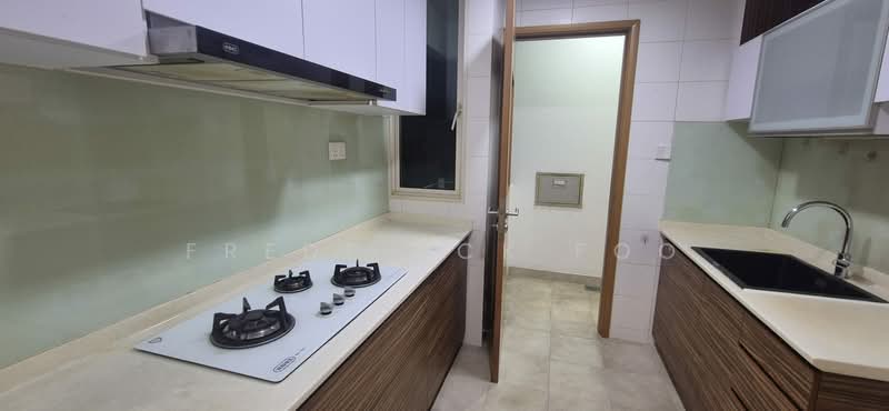 Sunglade, 1 Serangoon Avenue 2, 2 Bedrooms, 861 sqft, Condominium For Rent, by Frederick Foo, 500154163 - Kitchen - PropertyGuru.com.sg