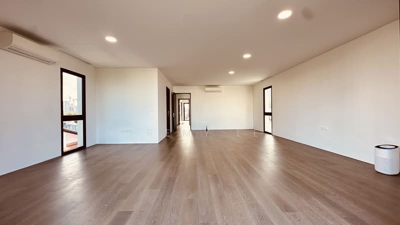 Grove Drive Avenue, GROVE DRIVE, 5 Bedrooms, 12,110 sqft, Detached House For Sale, by Jeremy Lee, 500154168 - Living Room - PropertyGuru.com.sg