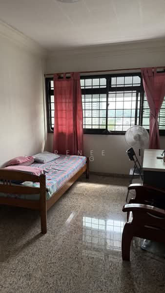 121 Lorong 2 Toa Payoh, 121 Lorong 2 Toa Payoh, 3 Bedrooms, 1,088 sqft, HDB Flat For Sale, by Renee Ang, 500154201 - Bedroom - PropertyGuru.com.sg