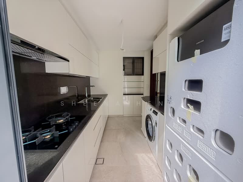 Belgravia Ace, 100 Belgravia Drive, 5 Bedrooms, 4,058 sqft, Semi-Detached House For Sale, by Sheena Heng, 500154204 - Kitchen - PropertyGuru.com.sg