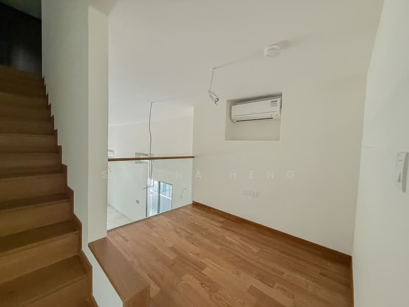 Belgravia Ace, 100 Belgravia Drive, 5 Bedrooms, 4,058 sqft, Semi-Detached House For Sale, by Sheena Heng, 500154204 - Furniture Loft - PropertyGuru.com.sg