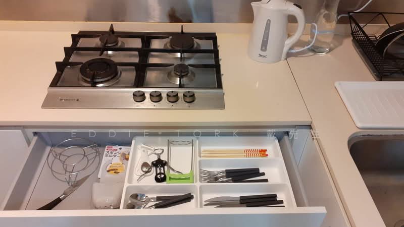 The Centris, 75 Jurong West Central 3, Room Rental, 150 sqft, Apartment For Rent, by Eddie Tork 戴先生, 500154206 - Kitchen - PropertyGuru.com.sg