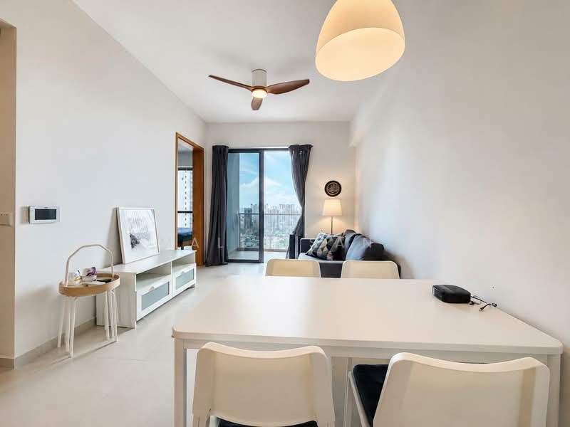Twin VEW, 91 West Coast Vale, 1 Bedroom, 484 sqft, Condominium For Rent, by Malik Sani, 500154207 - Living Room - PropertyGuru.com.sg