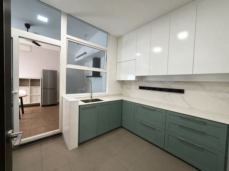 Highland Road, Highland Road, Jansen Road, Kovan Road, Hillside Drive, Glasgow Road, Lowland Road, Parry Avenue, Philips Avenue, 5 Bedrooms, 3,387 sqft, Corner Terrace For Sale, by Glenn Tan, 500154208 - Dry Kitchen - PropertyGuru.com.sg
