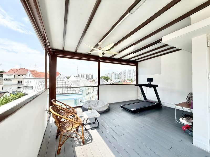 Highland Road, Highland Road, Jansen Road, Kovan Road, Hillside Drive, Glasgow Road, Lowland Road, Parry Avenue, Philips Avenue, 5 Bedrooms, 3,387 sqft, Corner Terrace For Sale, by Glenn Tan, 500154208 - Roof Terrace - PropertyGuru.com.sg