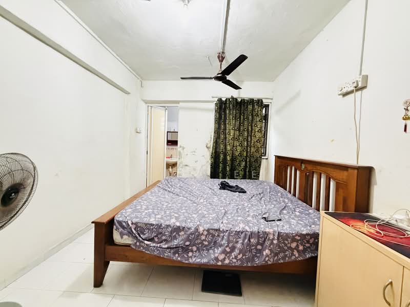 714 Yishun Street 71, 714 Yishun Street 71, 2 Bedrooms, 689 sqft, HDB Flat For Sale, by Chlo Ee, 500154211 - Bedroom - PropertyGuru.com.sg