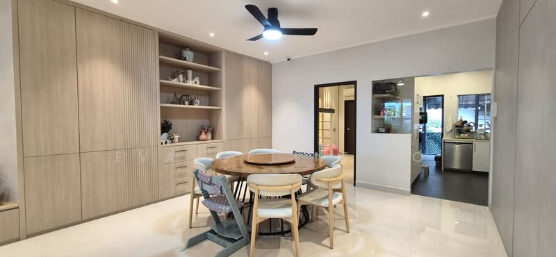 Move-in Ready 5BR Inter-Terrace between Siglap & Bedok MRT, , 5 Bedrooms, 2,500 sqft, Terraced House For Sale, by Evangeline Ho, 500154214 - Dining Room - PropertyGuru.com.sg