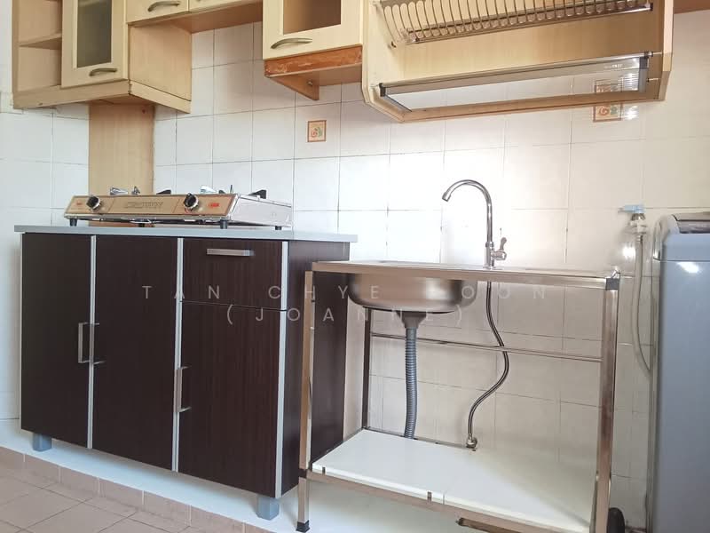 298 Punggol Central, 298 Punggol Central, 3 Bedrooms, 979 sqft, HDB Flat For Rent, by Tan Chye Hoon (Joanne), 500154217 - Kitchen - PropertyGuru.com.sg