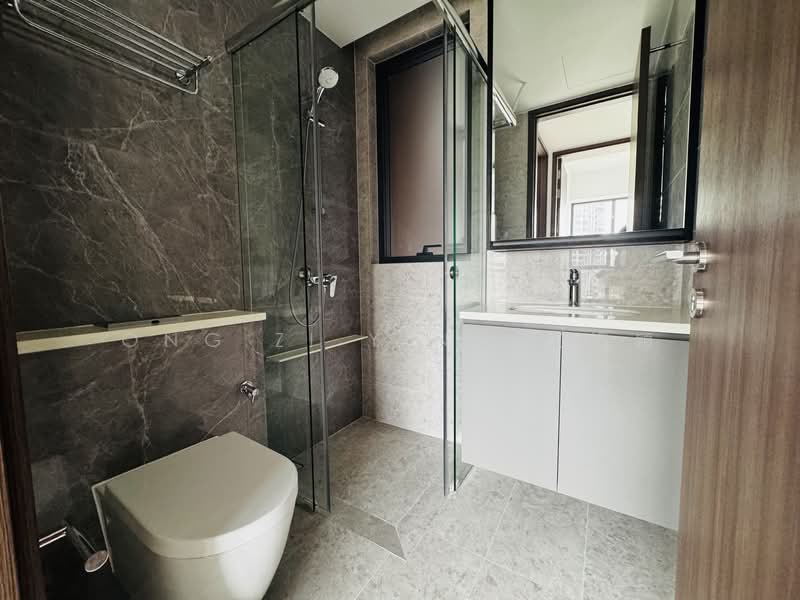 Bartley Vue, 6 Jalan Bunga Rampai, 2 Bedrooms, 732 sqft, Condominium For Sale, by Ong Zi Ying 王姿穎, 500154220 - Common Bathroom - PropertyGuru.com.sg