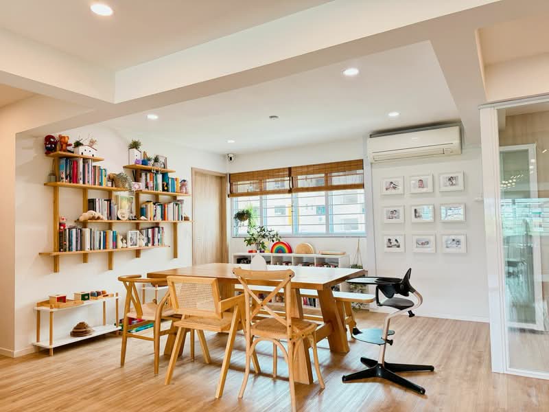230 Tampines Street 24, 230 Tampines Street 24, 3 Bedrooms, 1,302 sqft, HDB Flat For Sale, by Danielle Sim, 500154242 - Interior - PropertyGuru.com.sg