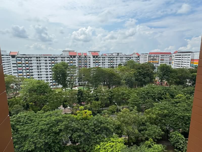 230 Tampines Street 24, 230 Tampines Street 24, 3 Bedrooms, 1,302 sqft, HDB Flat For Sale, by Danielle Sim, 500154242 - Exterior - PropertyGuru.com.sg