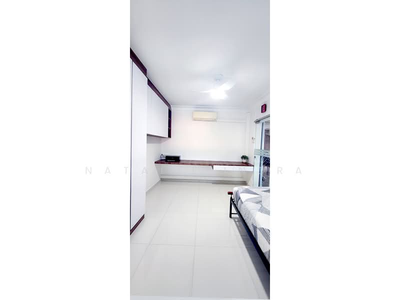 331 Woodlands Avenue 1, 331 Woodlands Avenue 1, Room Rental, 100 sqft, HDB Flat For Rent, by Natalie Indra, 500154243 - Bedroom - PropertyGuru.com.sg
