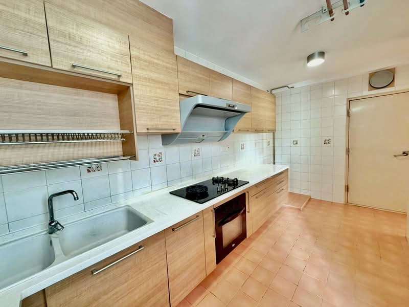 186 Punggol Central, 186 Punggol Central, 4 Bedrooms, 1,378 sqft, HDB Flat For Sale, by Jenny Lee, 500154244 - Kitchen - PropertyGuru.com.sg