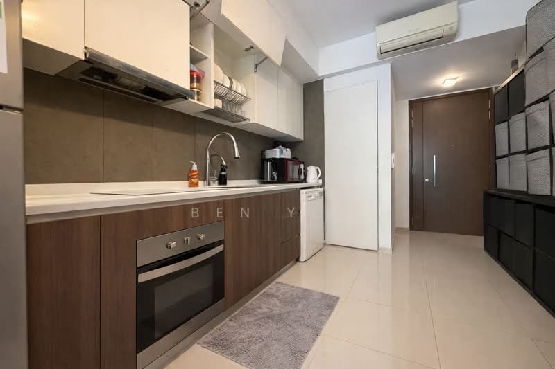 Parc Olympia, 60 Flora Drive, 2 Bedrooms, 872 sqft, Condominium For Rent, by Ben Yeo, 500154257 - Kitchen - PropertyGuru.com.sg