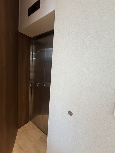 Arcsphere, 124 Lorong 23 Geylang, 1,894 sqft, Light Industrial (B1) For Sale, by Eve Choo, 500154259 - CommercialGuru.com.sg