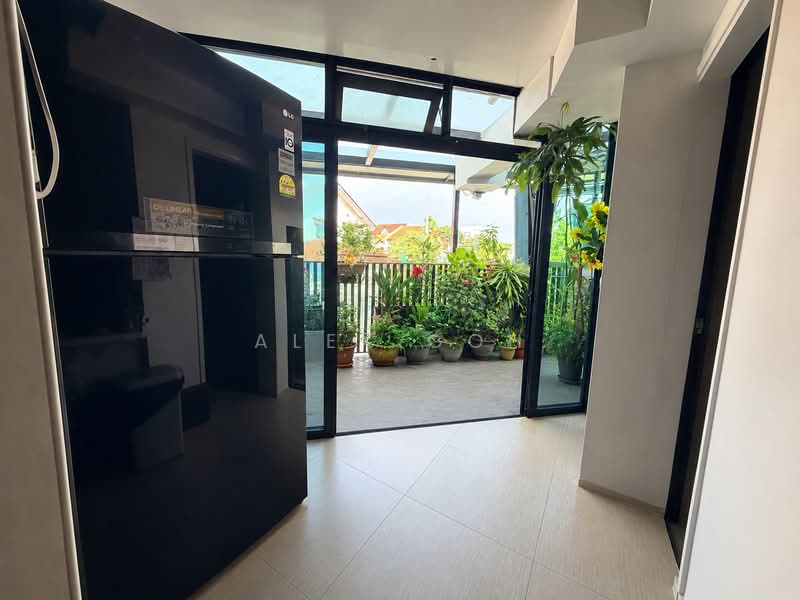 Jalan Anggerek D13 Freehold Corner Terrace With Lift & Pool, Jalan Anggerek, Macpherson Road, Aljunied Road, 10+ Bedrooms, 5,335 sqft, Corner Terrace For Sale, by Alex Goh, 500154263 - Balcony - PropertyGuru.com.sg