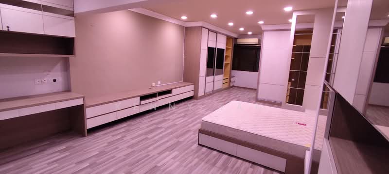Bedok Court, 295 Bedok South Avenue 3, Room Rental, 200 sqft, Condominium For Rent, by Kenny Tan, 500154288 - Bedroom - PropertyGuru.com.sg
