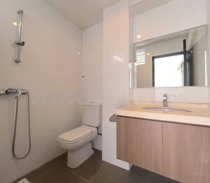 134 Watten Estate, 134 Watten Estate, 3 Bedrooms, 2,406 sqft, Condominium For Rent, by Xavier Aw (欧伟廷), 500154290 - Bathroom - PropertyGuru.com.sg