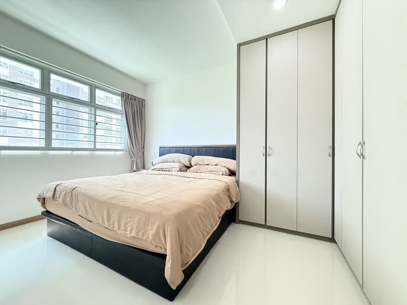 452A Bukit Batok West Avenue 6, 452A Bukit Batok West Avenue 6, 3 Bedrooms, 1,237 sqft, HDB Flat For Sale, by Rain Xie 谢燕瑜, 500154291 - Bedroom - PropertyGuru.com.sg