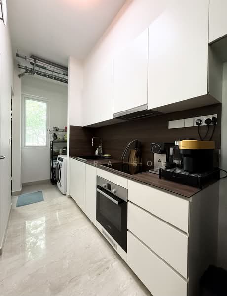 Waterfront @ Faber, 48 Faber Walk, 3 Bedrooms, 1,077 sqft, Apartment For Sale, by Jerra Soh, 500154297 - Kitchen - PropertyGuru.com.sg