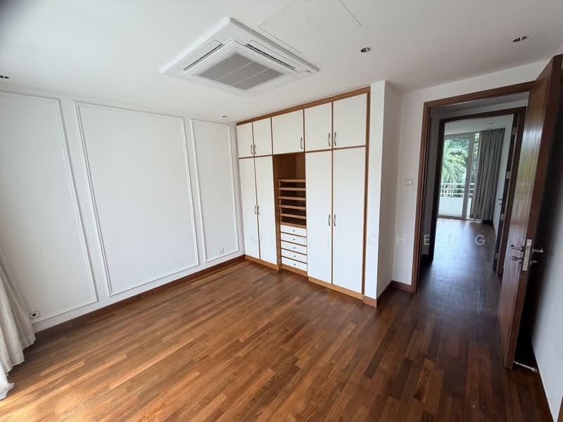 The Hermitage, 2 Sarkies Road, 2 Bedrooms, 850 sqft, Apartment For Sale, by Alvin Lim Yi Cheng, 500154301 - Bedroom - PropertyGuru.com.sg