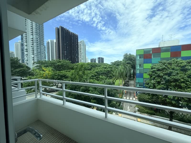 The Hermitage, 2 Sarkies Road, 2 Bedrooms, 850 sqft, Apartment For Sale, by Alvin Lim Yi Cheng, 500154301 - Balcony - PropertyGuru.com.sg